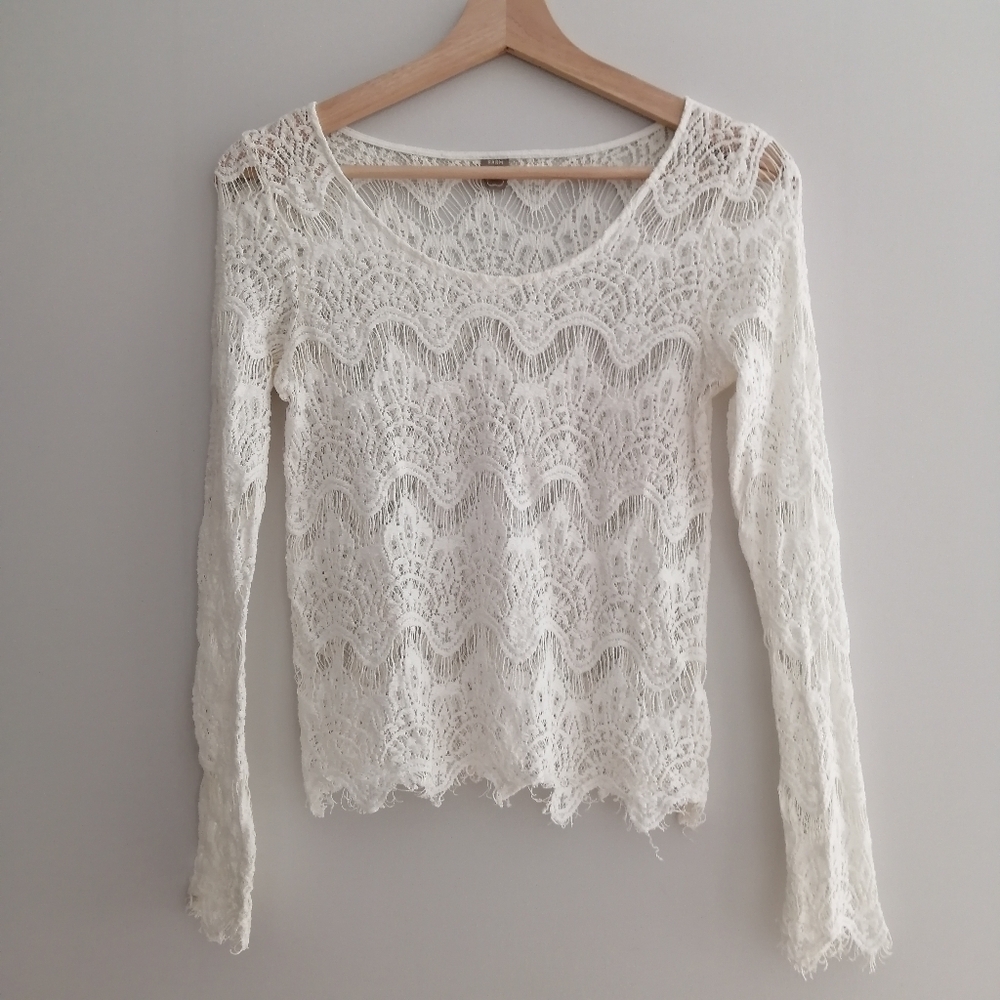 Farm Rio Lace Long Sleeve Blouse Raw Scallop Hem Off White Size P (00-0)